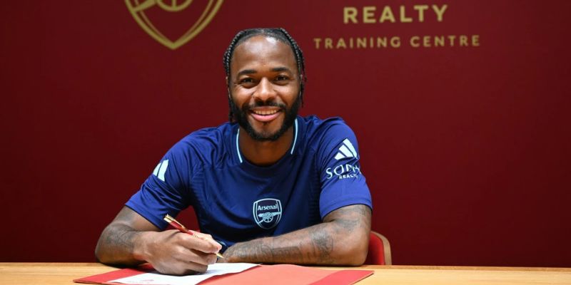 sếp lớn Arsenal chiêu mộ Sterling